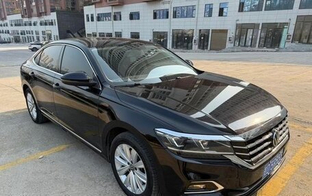 Volkswagen Passat B8 рестайлинг, 2020 год, 2 500 000 рублей, 4 фотография