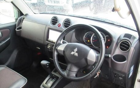 Mitsubishi Pajero Mini II, 2012 год, 640 000 рублей, 9 фотография