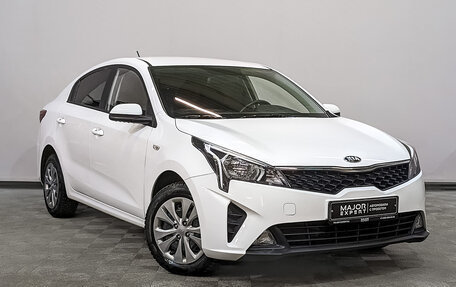 KIA Rio IV, 2021 год, 1 795 000 рублей, 3 фотография