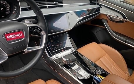 Audi A8, 2023 год, 13 700 000 рублей, 10 фотография