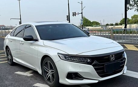 Honda Accord IX рестайлинг, 2021 год, 1 750 000 рублей, 2 фотография