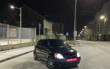 Toyota Vitz, 2000 год, 400 000 рублей, 3 фотография