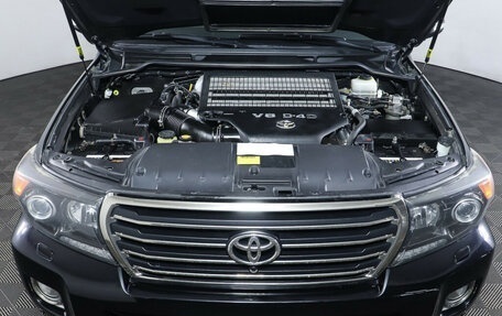 Toyota Land Cruiser 200, 2014 год, 4 377 000 рублей, 9 фотография