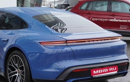 Porsche Taycan I, 2020 год, 7 899 000 рублей, 13 фотография