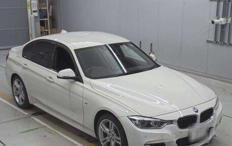 BMW 3 серия, 2018 год, 1 850 000 рублей, 2 фотография