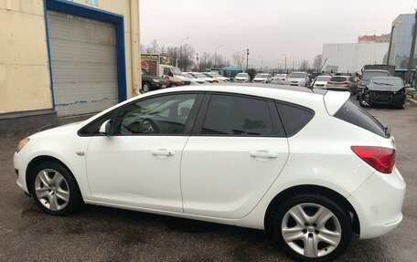 Opel Astra J, 2012 год, 6 фотография