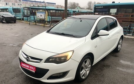 Opel Astra J, 2012 год, 7 фотография