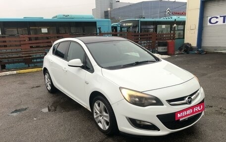 Opel Astra J, 2012 год, 2 фотография