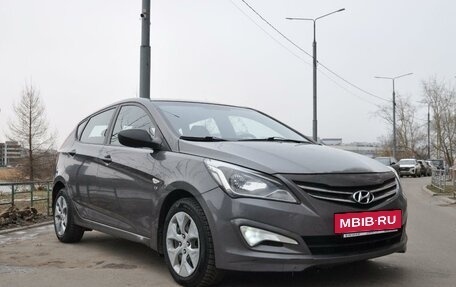 Hyundai Solaris II рестайлинг, 2015 год, 939 000 рублей, 4 фотография