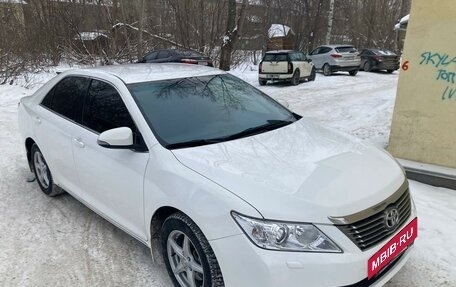 Toyota Camry, 2014 год, 1 900 000 рублей, 2 фотография