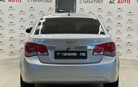 Chevrolet Cruze II, 2011 год, 799 000 рублей, 5 фотография