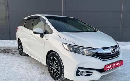 Honda Shuttle II, 2015 год, 1 349 000 рублей, 3 фотография