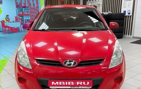 Hyundai i20 IB рестайлинг, 2010 год, 779 000 рублей, 2 фотография