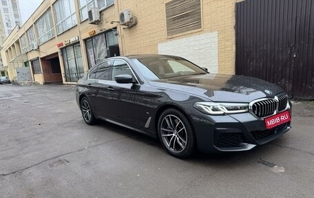 BMW 5 серия, 2023 год, 6 400 000 рублей, 1 фотография