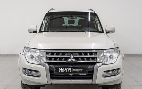 Mitsubishi Pajero IV, 2015 год, 2 500 000 рублей, 2 фотография