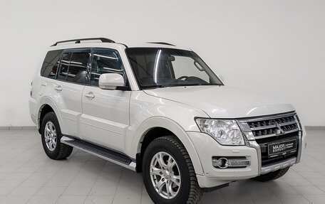 Mitsubishi Pajero IV, 2015 год, 2 500 000 рублей, 3 фотография