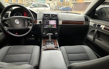 Volkswagen Touareg III, 2008 год, 1 750 000 рублей, 10 фотография