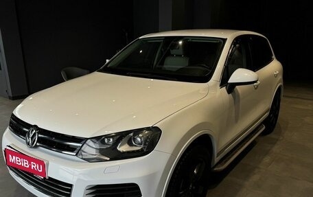 Volkswagen Touareg III, 2012 год, 2 300 000 рублей, 4 фотография