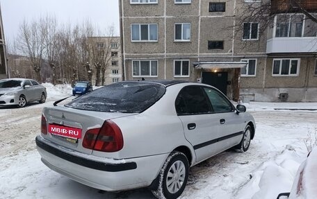 Mitsubishi Carisma I, 2000 год, 400 000 рублей, 3 фотография