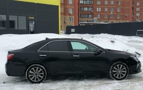 Toyota Camry, 2017 год, 2 134 000 рублей, 2 фотография