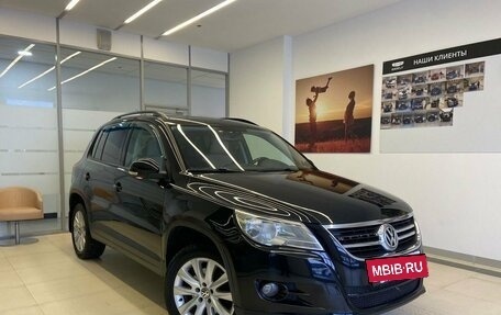 Volkswagen Tiguan I, 2010 год, 1 000 000 рублей, 3 фотография