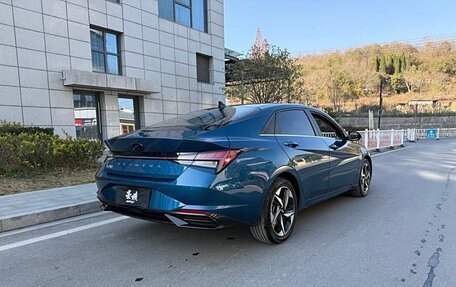 Hyundai Elantra, 2021 год, 1 550 000 рублей, 8 фотография