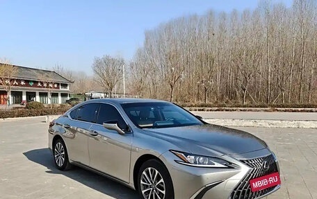 Lexus ES VII, 2021 год, 3 790 000 рублей, 1 фотография