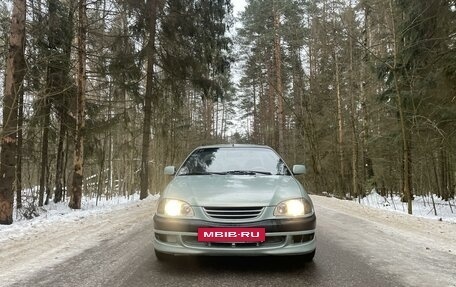 Toyota Avensis III рестайлинг, 1998 год, 265 000 рублей, 3 фотография