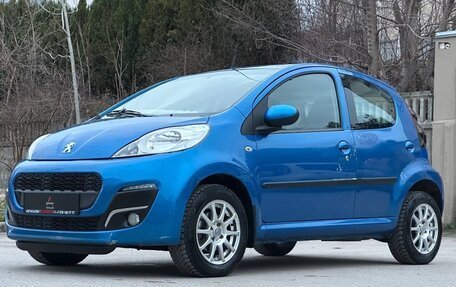 Peugeot 107 I рестайлинг, 2013 год, 567 000 рублей, 2 фотография