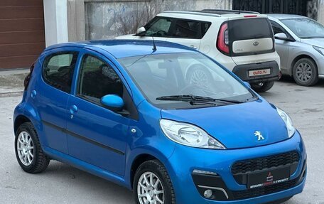 Peugeot 107 I рестайлинг, 2013 год, 567 000 рублей, 10 фотография