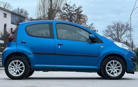 Peugeot 107 I рестайлинг, 2013 год, 567 000 рублей, 15 фотография