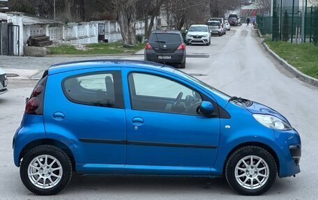 Peugeot 107 I рестайлинг, 2013 год, 567 000 рублей, 17 фотография