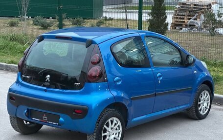 Peugeot 107 I рестайлинг, 2013 год, 567 000 рублей, 18 фотография