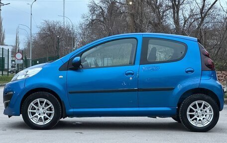 Peugeot 107 I рестайлинг, 2013 год, 567 000 рублей, 25 фотография