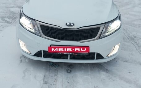 KIA Rio III рестайлинг, 2013 год, 750 000 рублей, 2 фотография