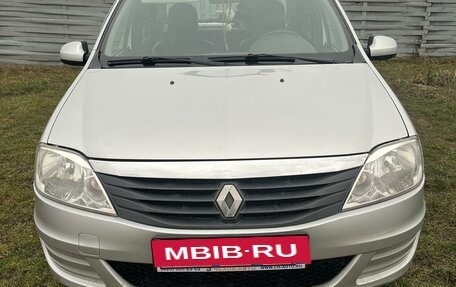 Renault Logan I, 2014 год, 560 000 рублей, 1 фотография