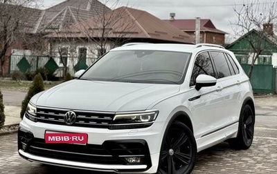 Volkswagen Tiguan II, 2019 год, 3 369 000 рублей, 1 фотография