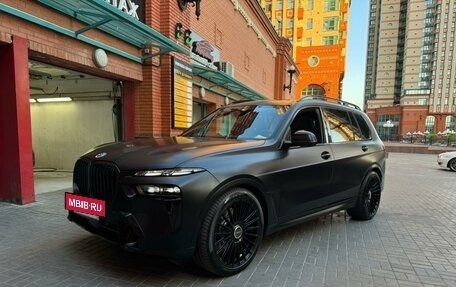 BMW X7, 2023 год, 24 000 000 рублей, 2 фотография