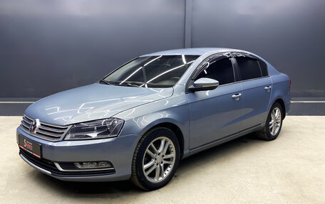 Volkswagen Passat B7, 2011 год, 900 000 рублей, 1 фотография