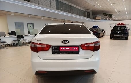 KIA Rio III рестайлинг, 2013 год, 945 000 рублей, 6 фотография