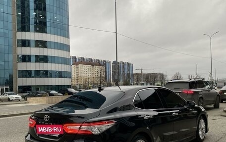 Toyota Camry, 2020 год, 3 200 000 рублей, 5 фотография