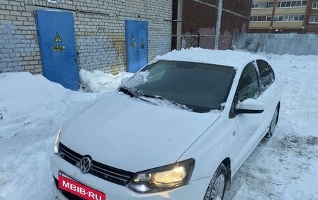 Volkswagen Polo VI (EU Market), 2011 год, 640 000 рублей, 5 фотография