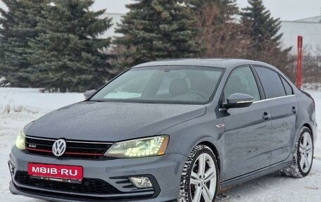 Volkswagen Jetta VI, 2017 год, 1 850 000 рублей, 2 фотография