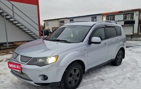 Mitsubishi Outlander III рестайлинг 3, 2007 год, 1 150 000 рублей, 2 фотография