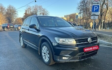 Volkswagen Tiguan II, 2017 год, 2 200 000 рублей, 7 фотография