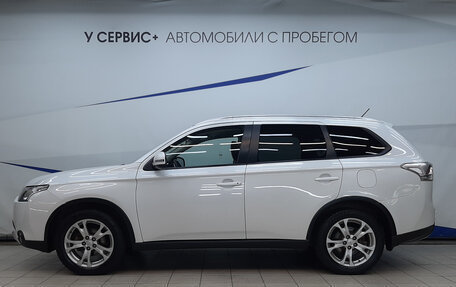 Mitsubishi Outlander III рестайлинг 3, 2014 год, 1 570 000 рублей, 2 фотография