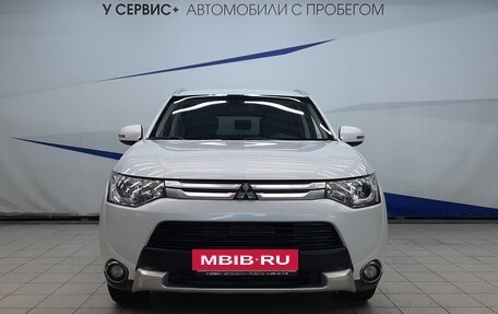 Mitsubishi Outlander III рестайлинг 3, 2014 год, 1 570 000 рублей, 6 фотография