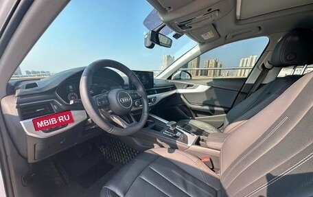 Audi A4, 2022 год, 2 816 000 рублей, 6 фотография