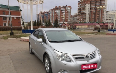 Toyota Avensis III рестайлинг, 2010 год, 1 360 000 рублей, 2 фотография