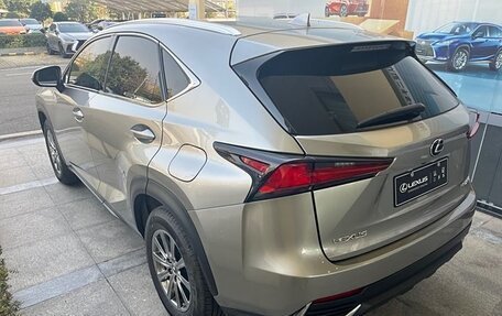 Lexus NX I, 2021 год, 3 450 000 рублей, 7 фотография